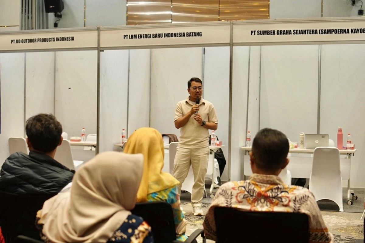Batang SEZ job fair draws 3,500 job seekers for 1,000 openings