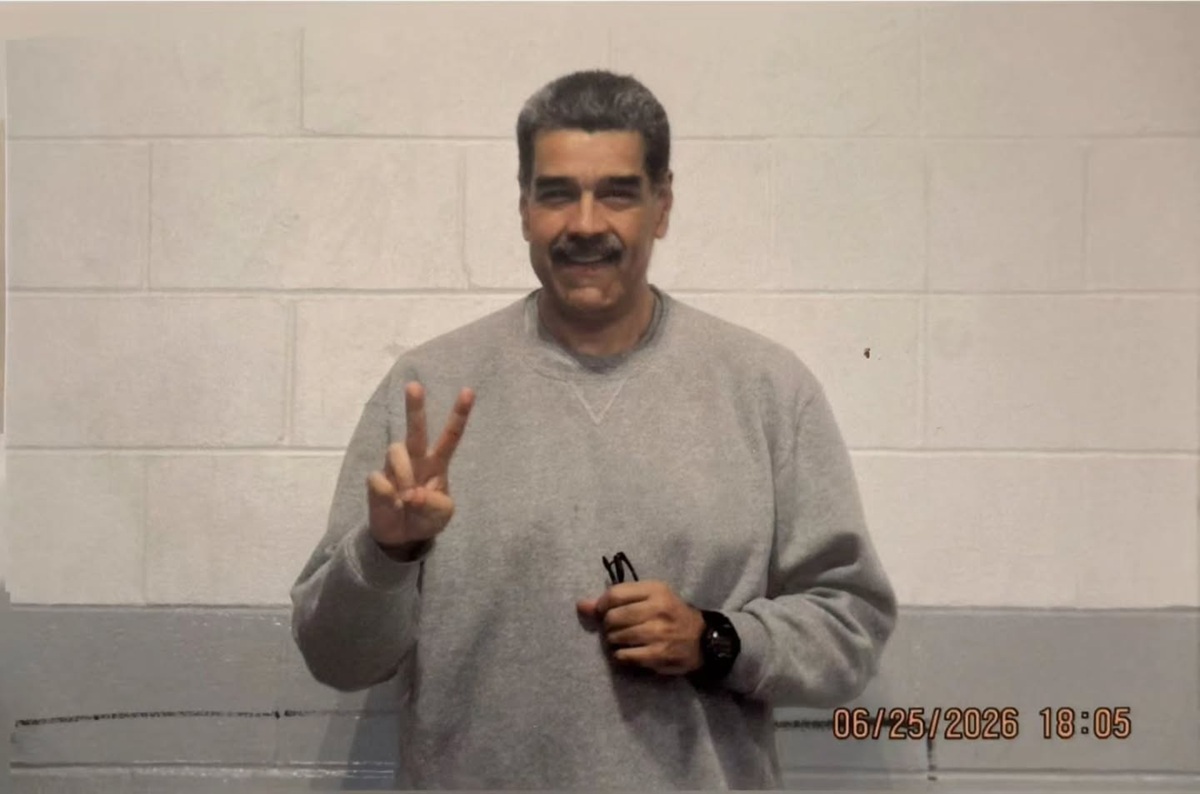 Nicolas Maduro Sends Message and Photos from US Prison: Asserts He Remains Steadfast