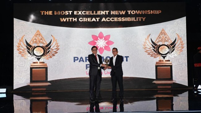 Paramount Petals Wins Award for Delivering Modern Township