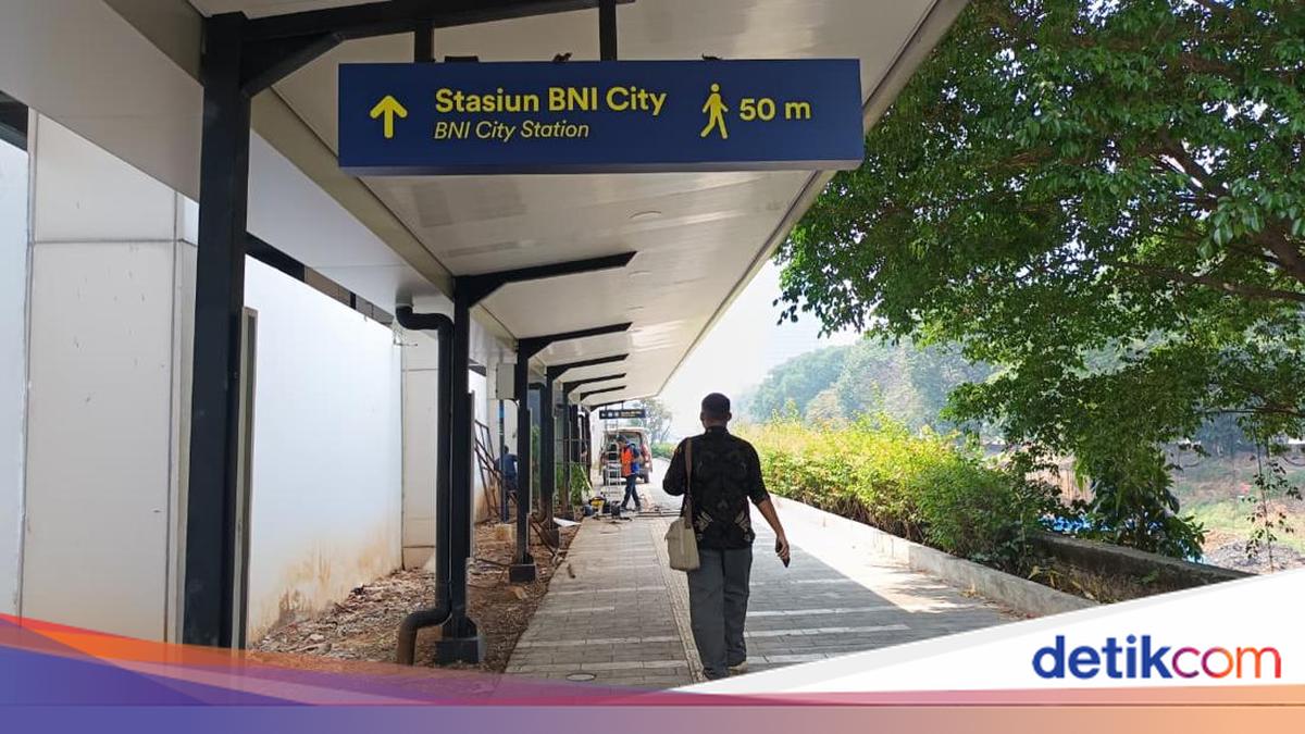 Testing the Walkway to BNI City Station Ahead of Karet Station's 'Retirement' Tomorrow