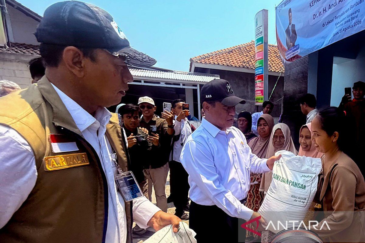 Bulog and Bapanas Distribute 181,000 Tonnes of Food Assistance Rice in West Java