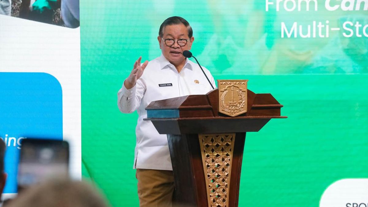 Pramono Says Collaboration Is Key to Tackling Jakarta's Waste Problem