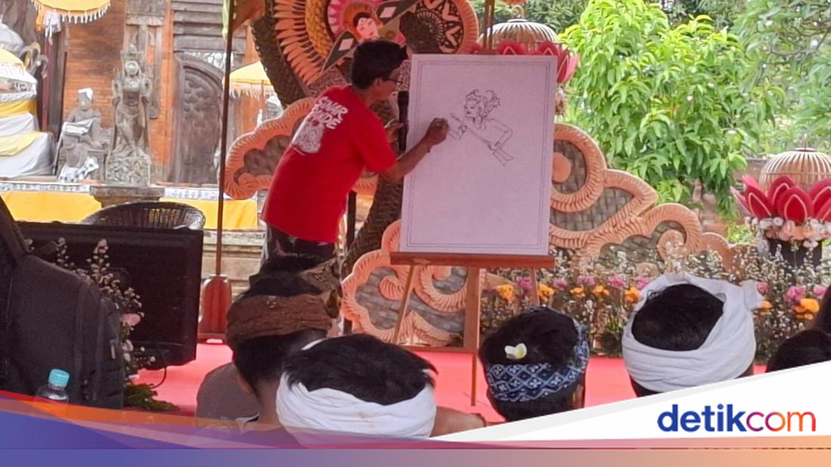 Students in Klungkung Enthusiastically Learn Kamasan Wayang Painting