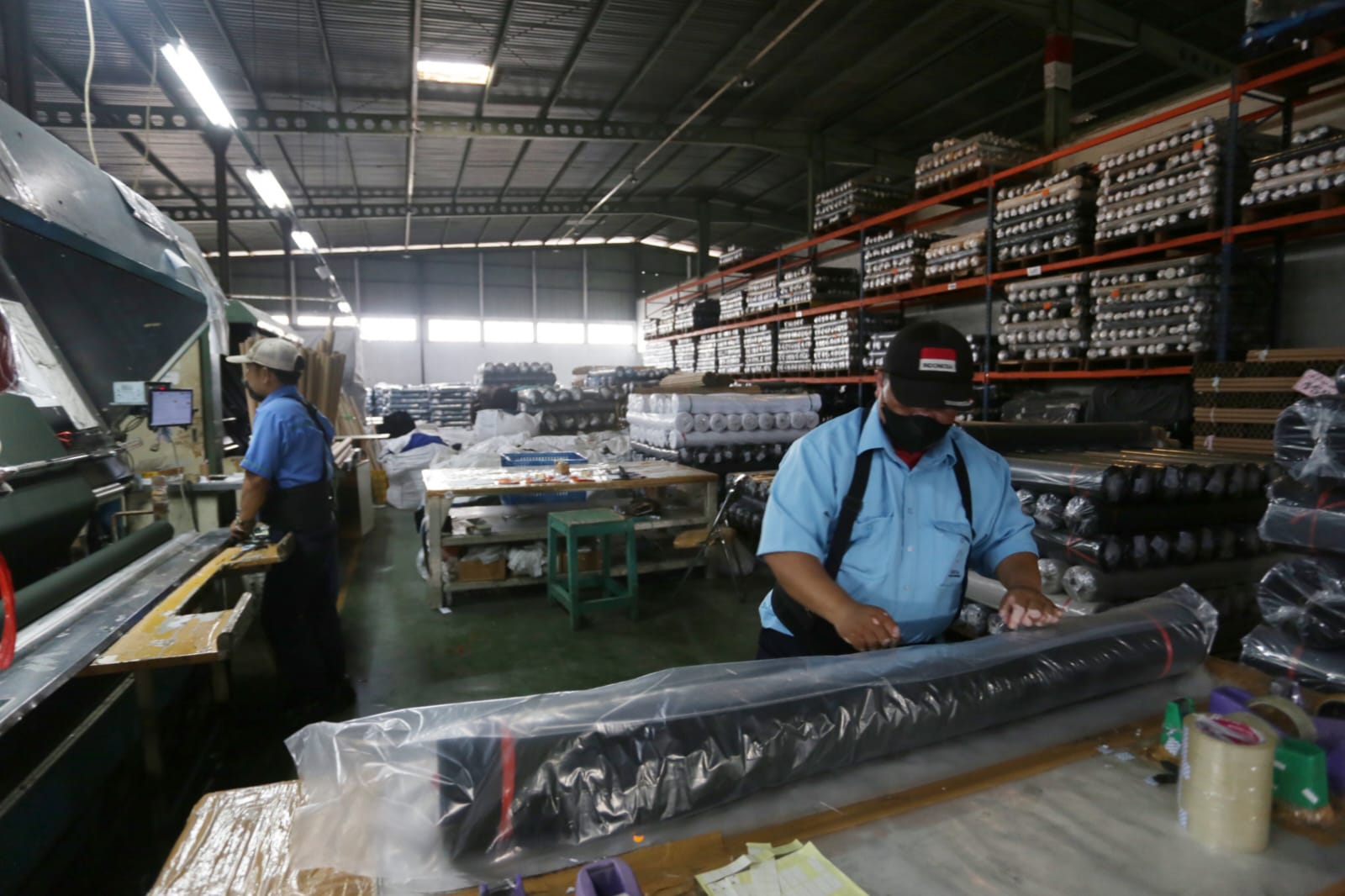 Factory Activity Slips Into Contraction at 49.8 as Weak Output Hits Manufacturers