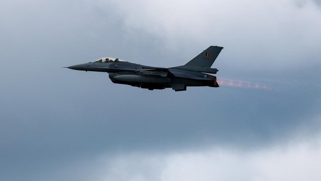 War Alert! NATO Jets Intercept Russian Spy Plane