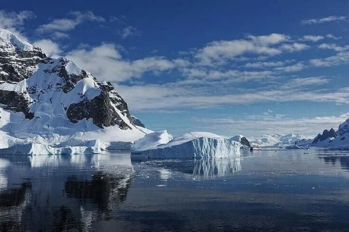 China interested in developing port and railway infrastructure in the Arctic
