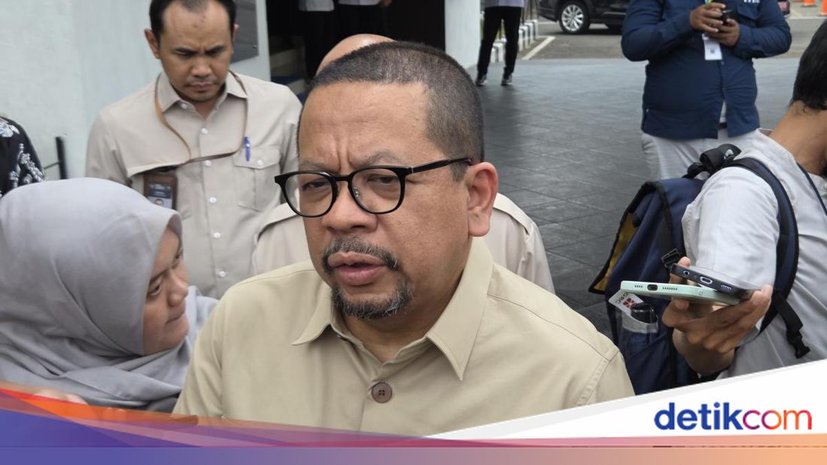 Qodari Proposes ID Card or Phone Number as Requirement for Social Media Accounts to Prevent Anonymity