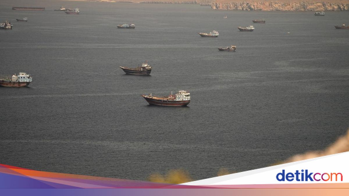 Why Larak Island, Targeted by the US, is Crucial for Iran