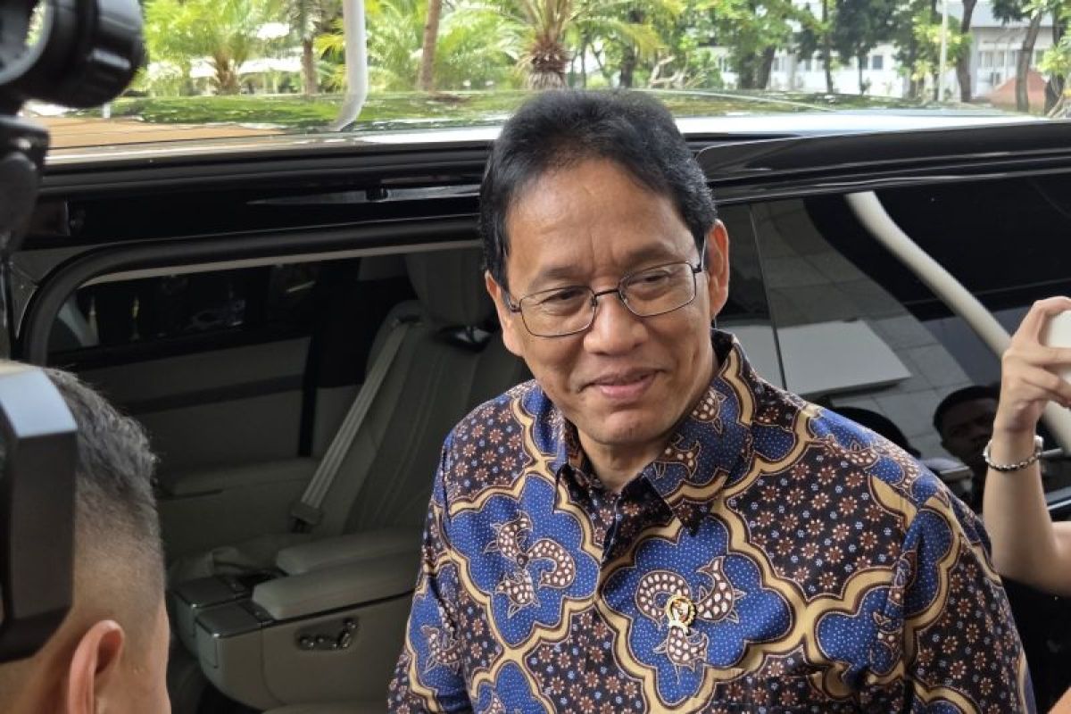 Aiming for 6 Per Cent Growth, Finance Minister Targets 7 Per Cent Investment Growth