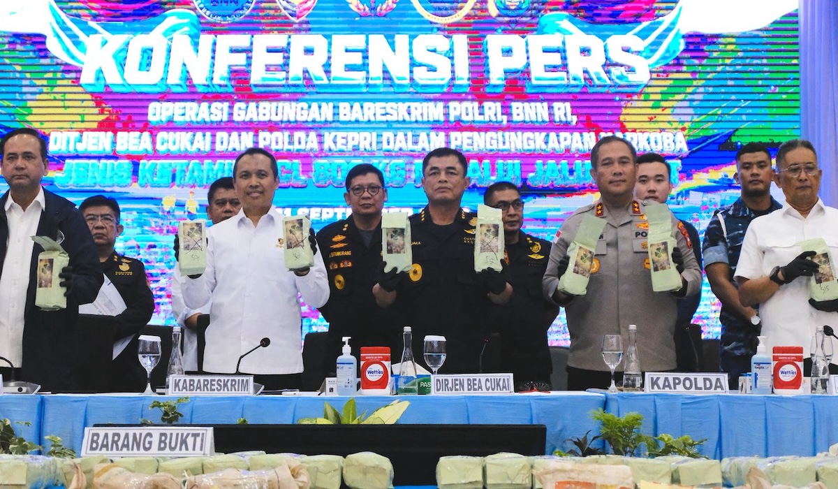 Customs Thwarts Smuggling of 800kg of Ketamine in Anambas Waters