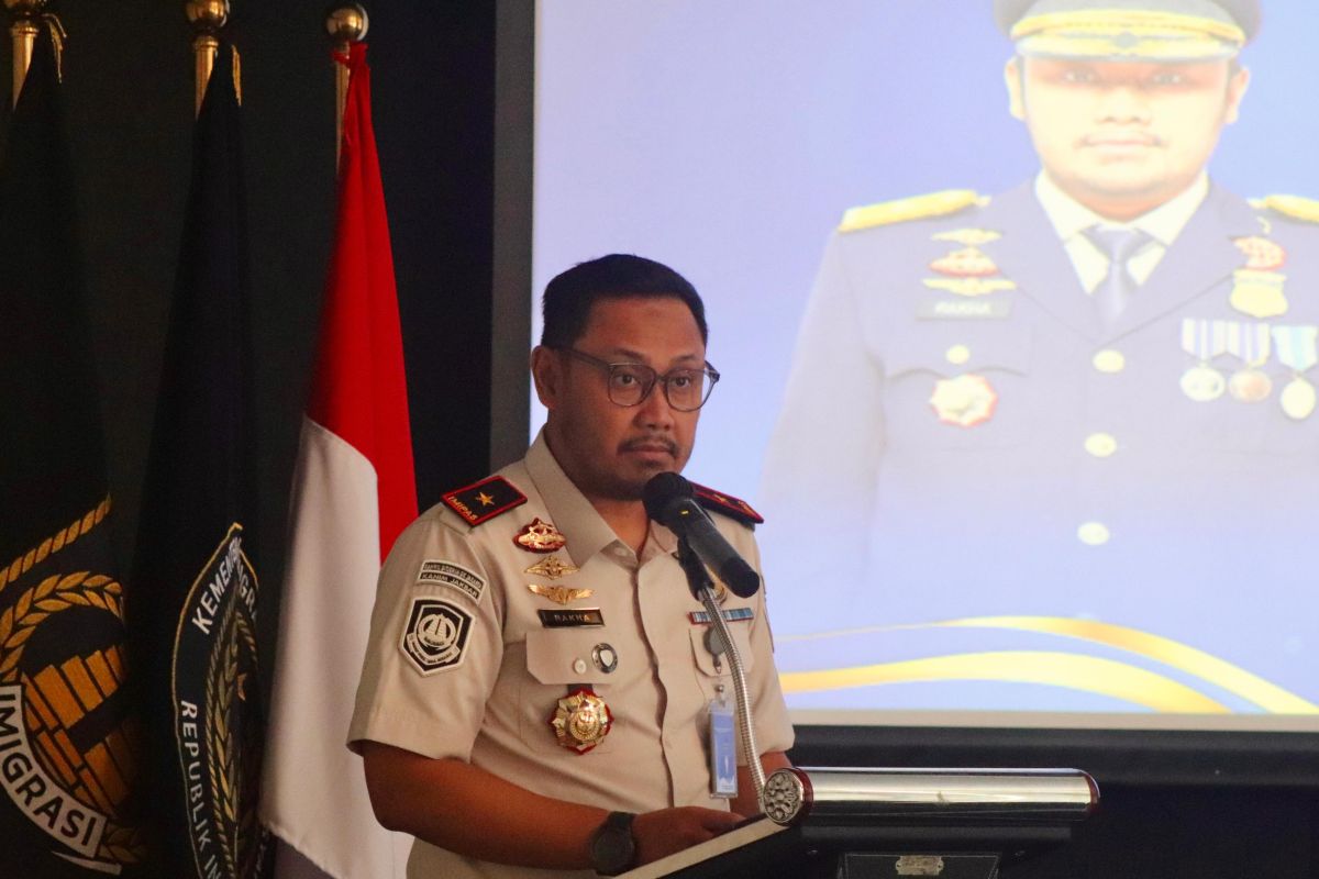 West Jakarta Immigration Office Drives Service Improvements and Information Transparency