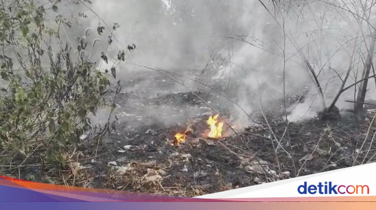 Landfill Fires Recur, Burning for Hours