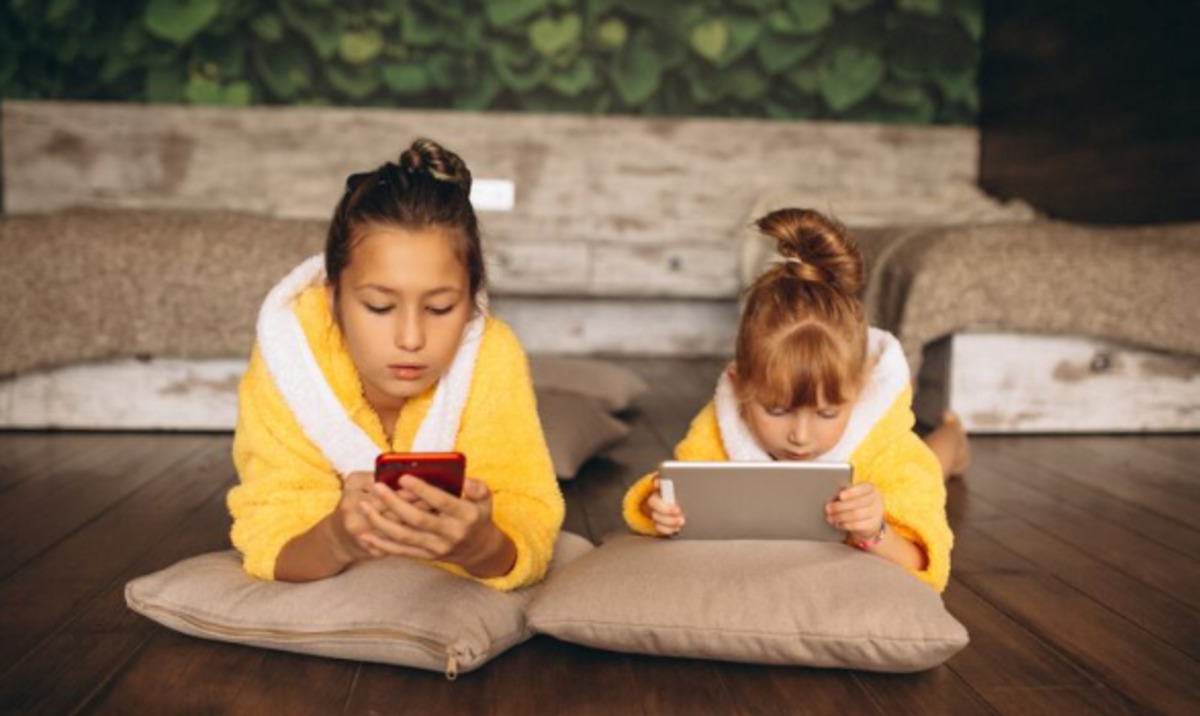 Are Children More at Risk from Mobile Phone Radiation? Here is the Explanation