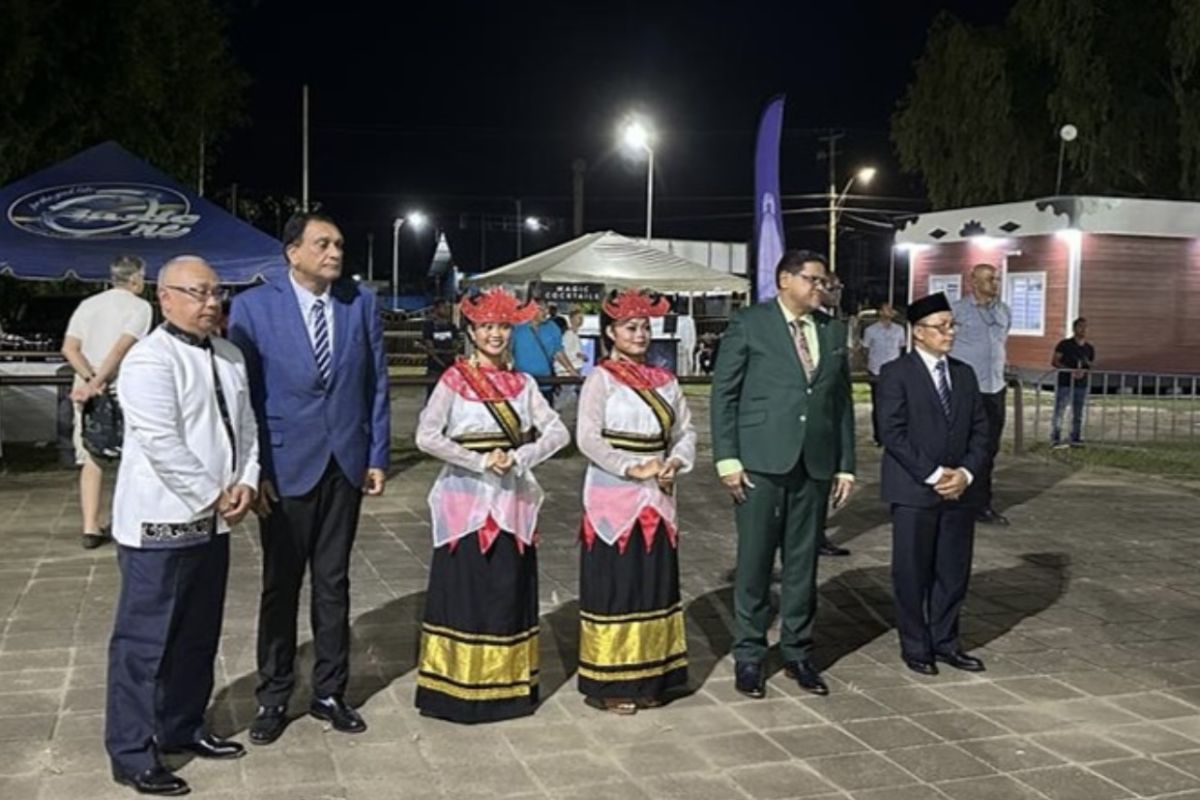 Indonesia explores cultural cooperation with Suriname