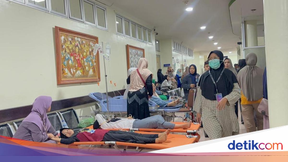 Hundreds of Students at Manbaul Hakim Islamic Boarding School in Sidoarjo Suspected of Food Poisoning from Free Nutritious Meal Programme