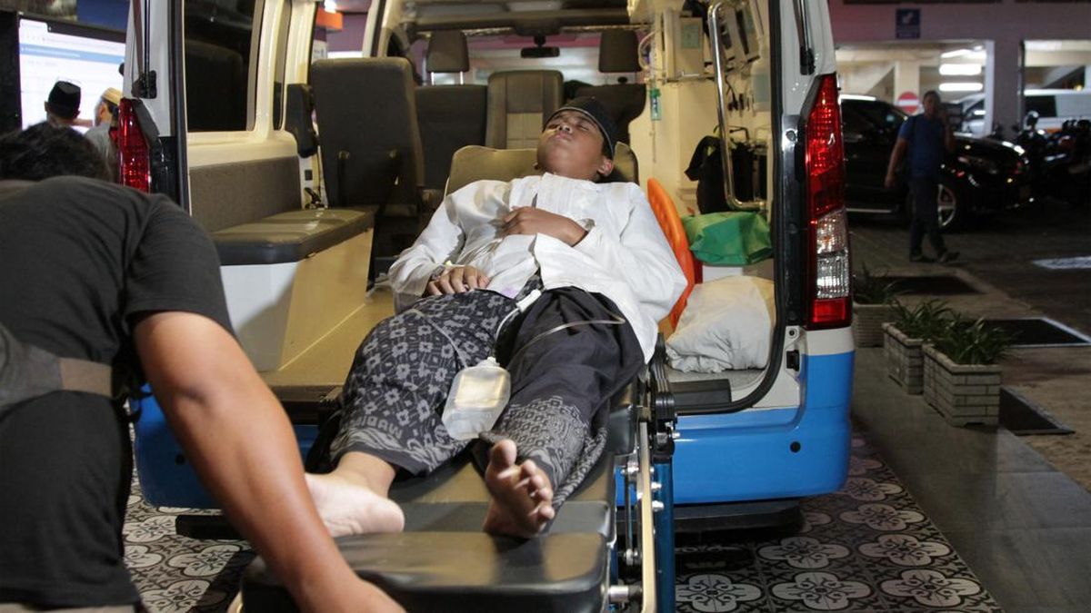 Hundreds of Students Poisoned by Free Nutritious Meal Programme, East Java Deputy Governor Denies Fatalities