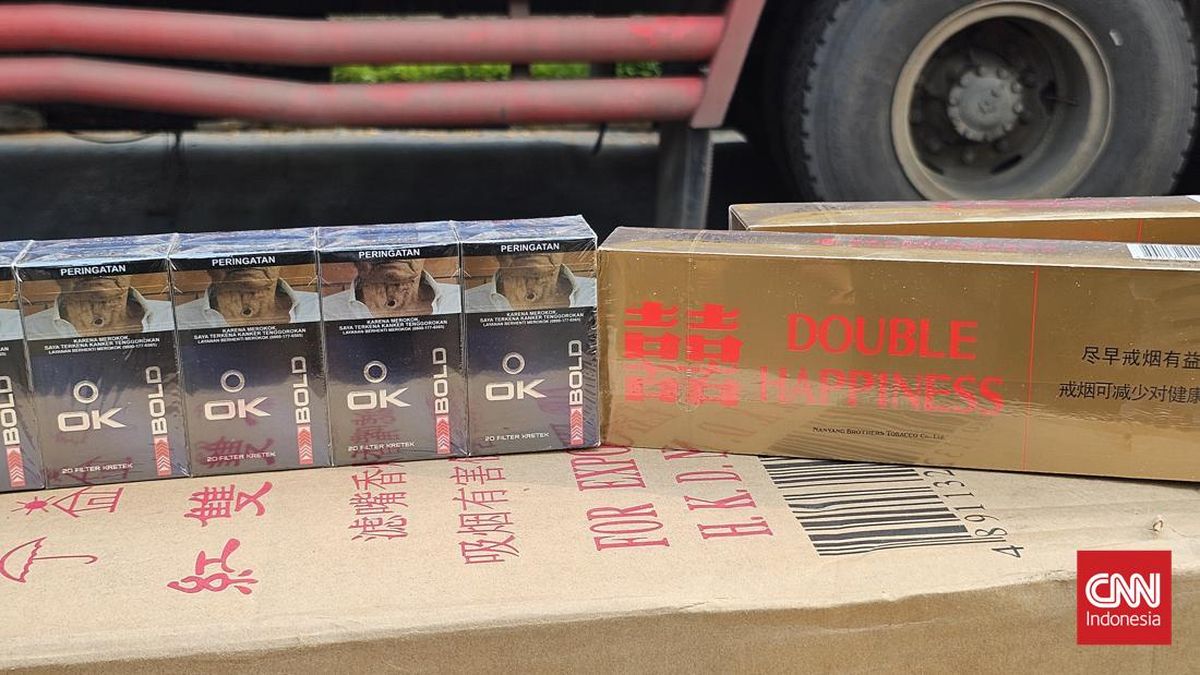 Illegal Cigarette Warehouse Uncovered in Kalideres, 720 Cartons of Various Brands Seized
