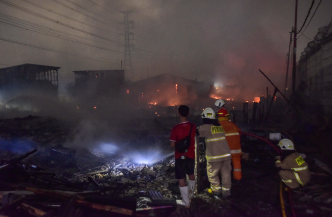 457 Fires Hit Jakarta During July-August, Electrical Short Circuits Identified as Dominant Cause
