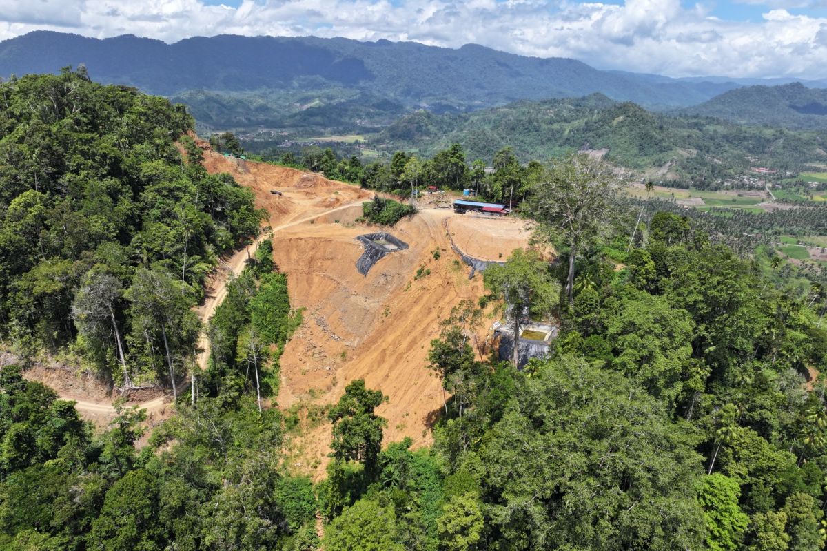 Ministry of Forestry names two Chinese nationals suspects in North Sulawesi illegal mining case