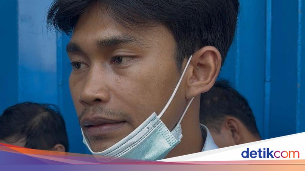 Head of Nutrition Service Apologises After 566 Students in Sidoarjo Suffer Food Poisoning