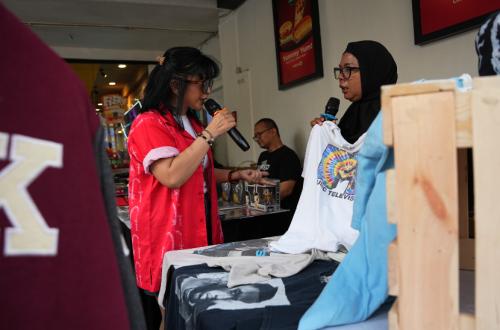 Weekend Market Opens Market Access for Collectors and Creative Entrepreneurs