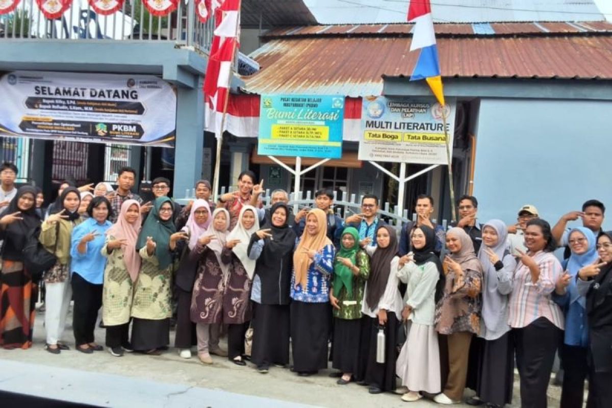 Indonesia speeds up electricity supply for school digitalisation