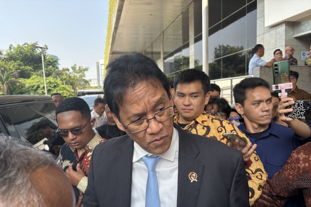 Finance Minister Purbaya has met with illegal cigarette entrepreneurs
