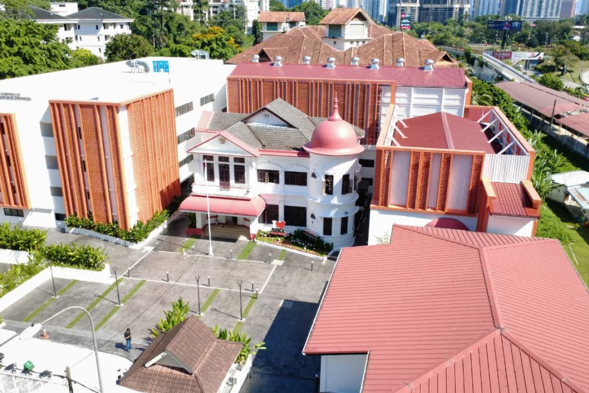 Brantas Abipraya completes construction of Indonesian School Kuala Lumpur