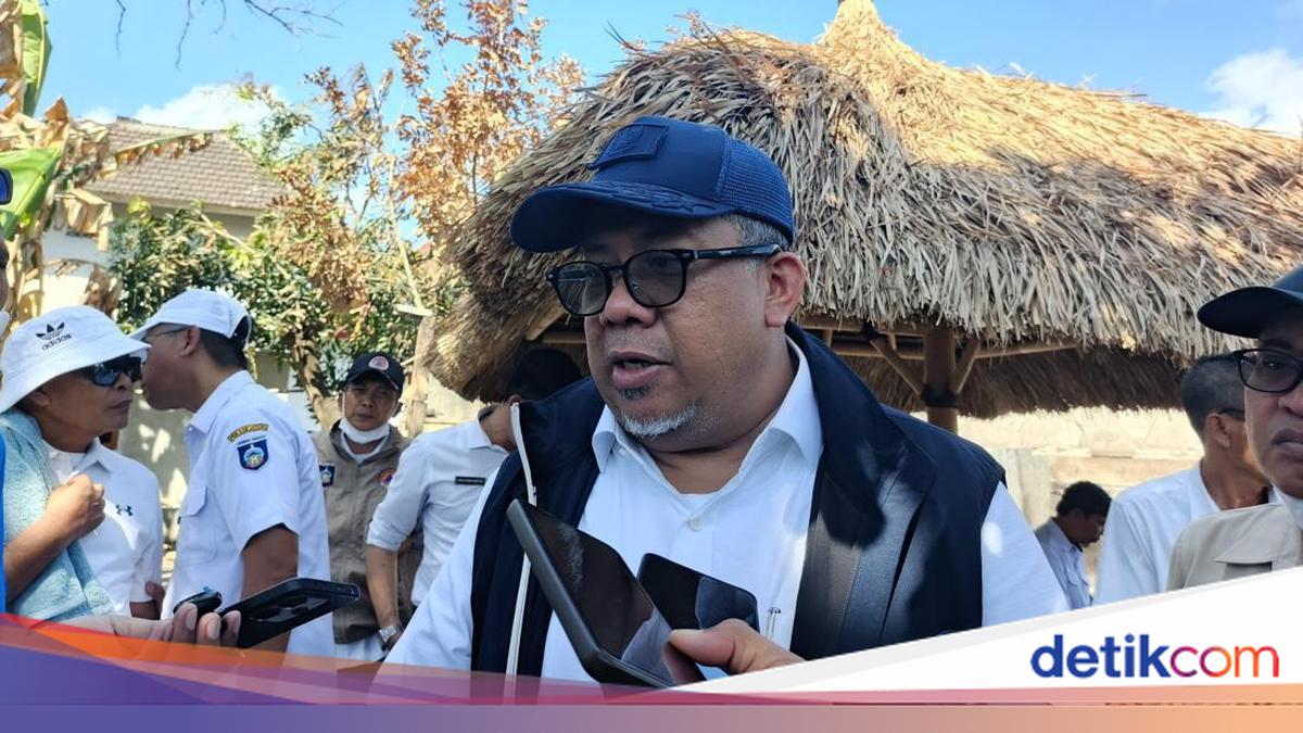 Fahri Hamzah Urges Sade Village Residents Not to Rush House Reconstruction Following Fire