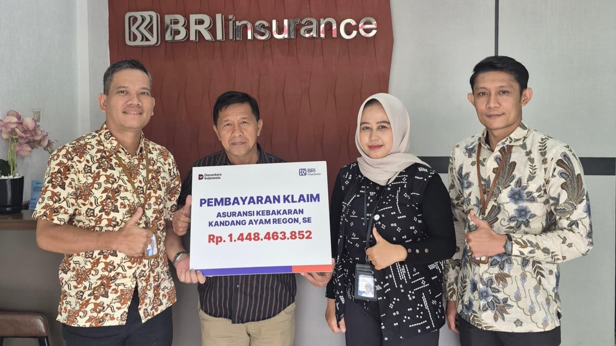 Commitment to Asset Protection: BRI Insurance Pays Rp 1.4 Billion Claim to Customer