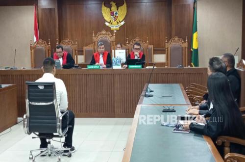 Central Jakarta District Court Rejects Exception in Businessman Extortion Case