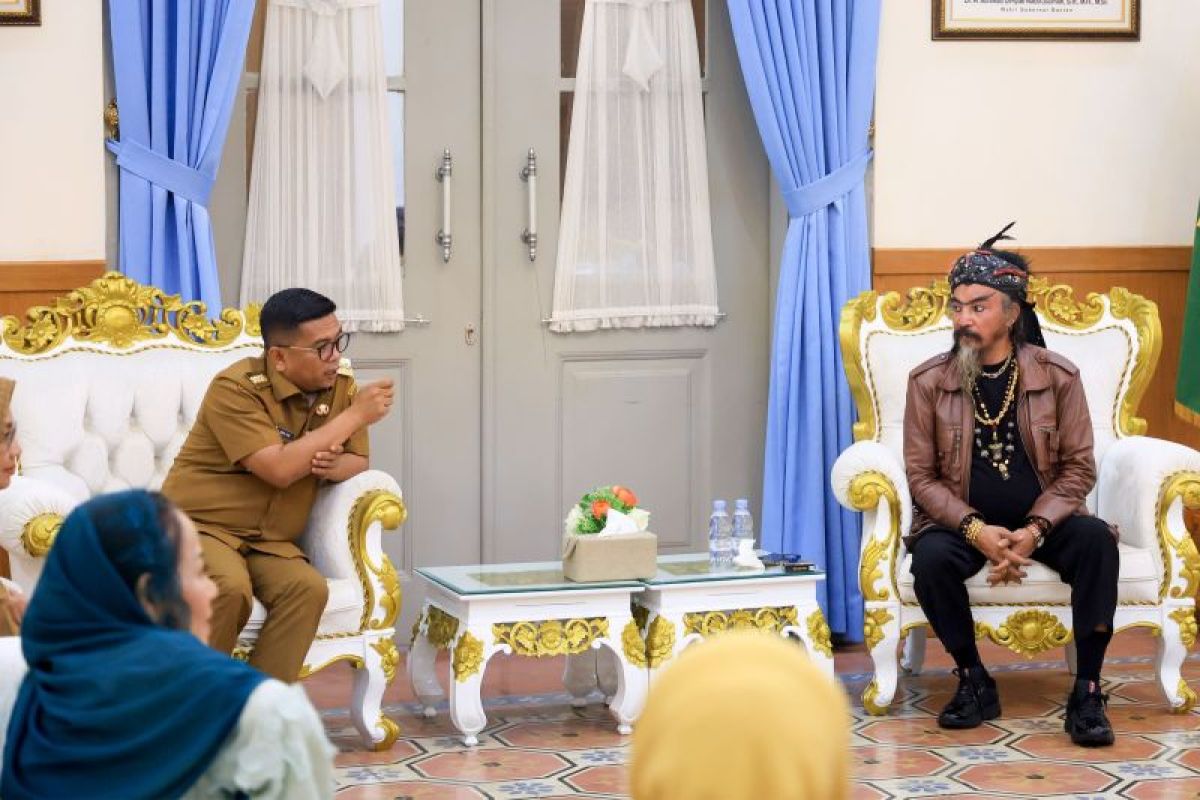 Banten Provincial Government Partners with Master Limbad to Promote Tourism via Film