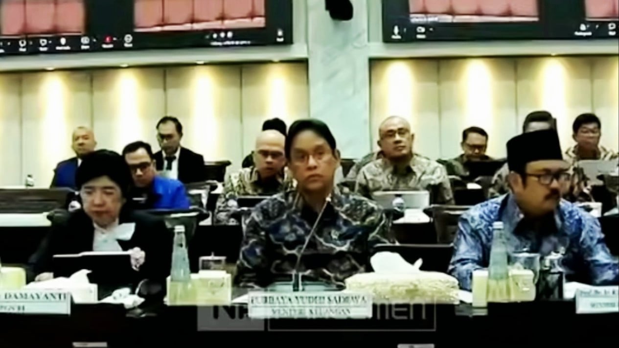 Destry Officially Appointed as BI Governor; Purbaya Hopes KSSK Policy Instruments Can Be Refined