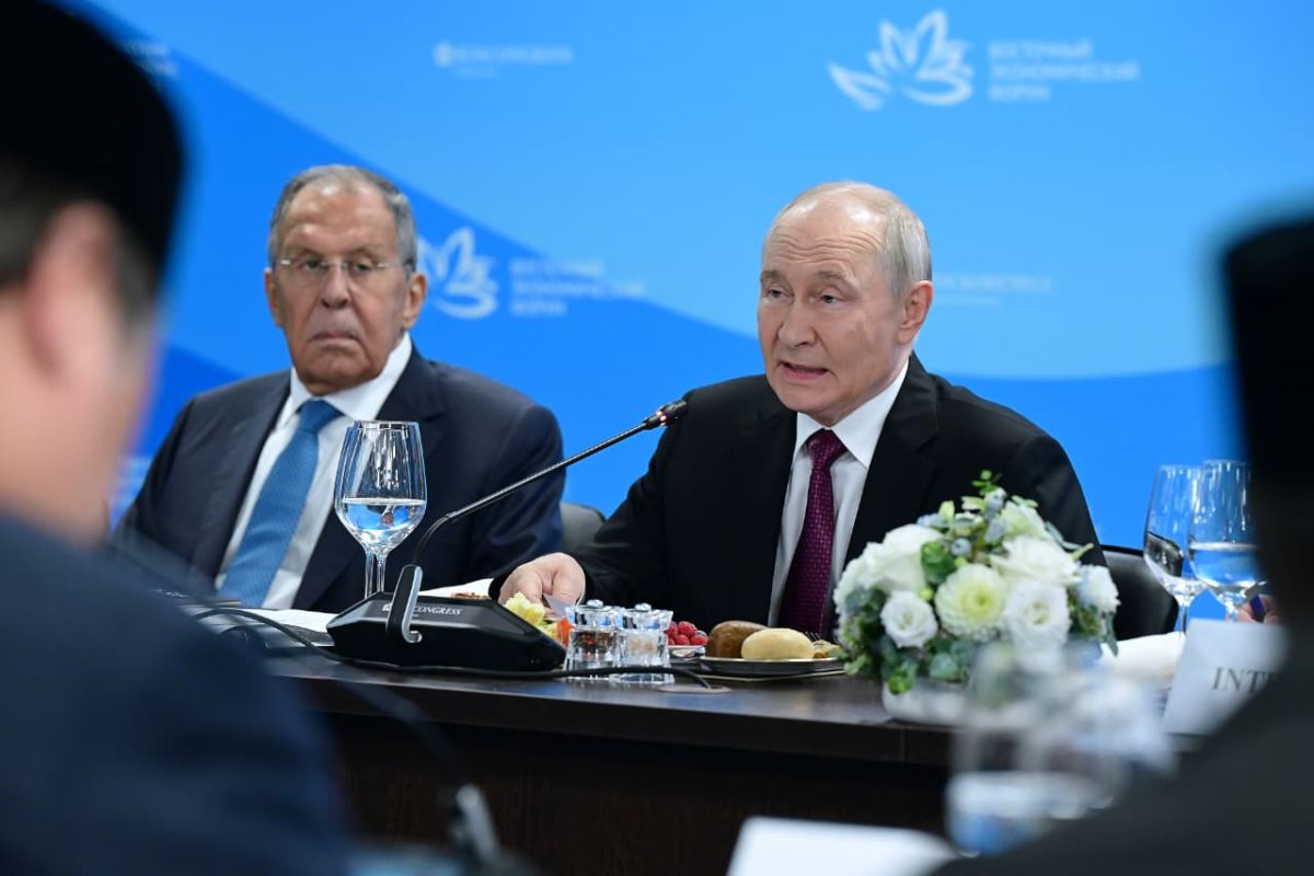 Putin thanks Prabowo for attending EEF as guest of honour