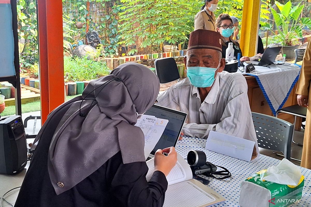 South Jakarta Health Office Urges Public to Eliminate Stigma Against TB Patients
