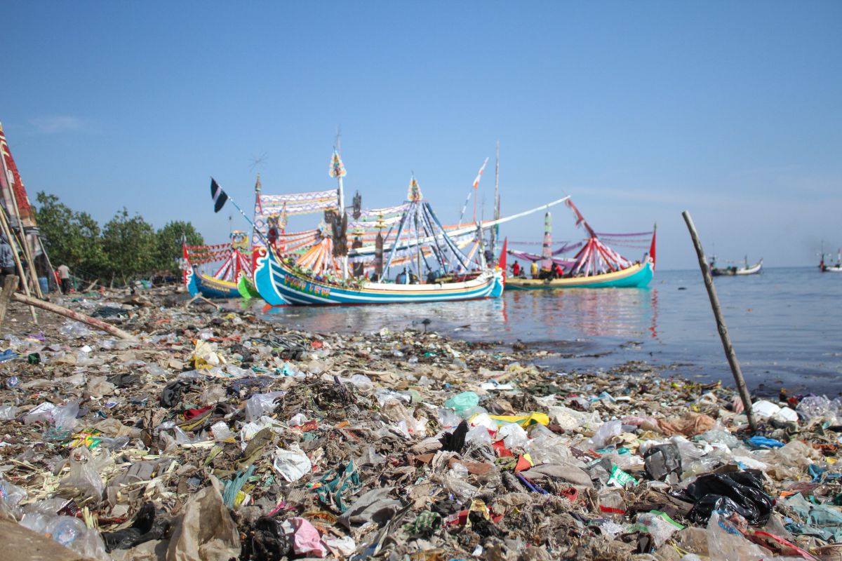 Japanese researchers develop AI to detect plastic waste on the seabed