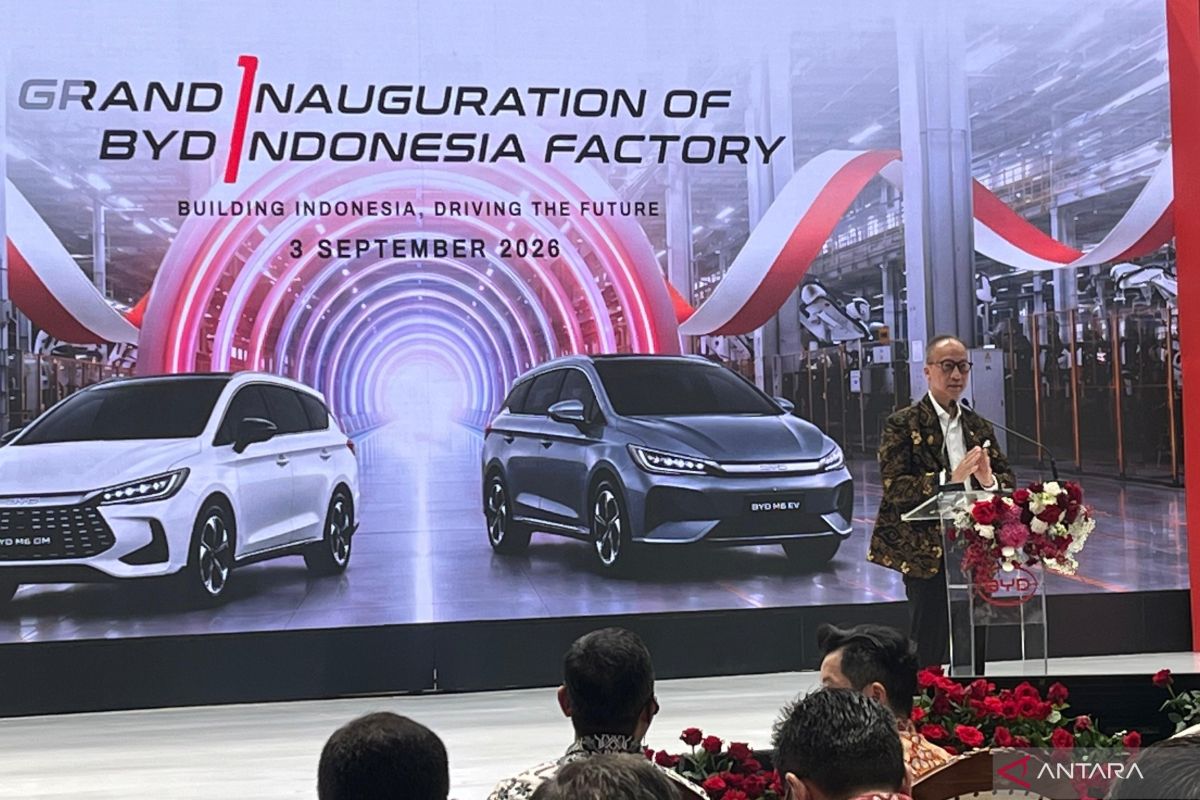 Indonesia sees strong EV industry chain potential, minister says