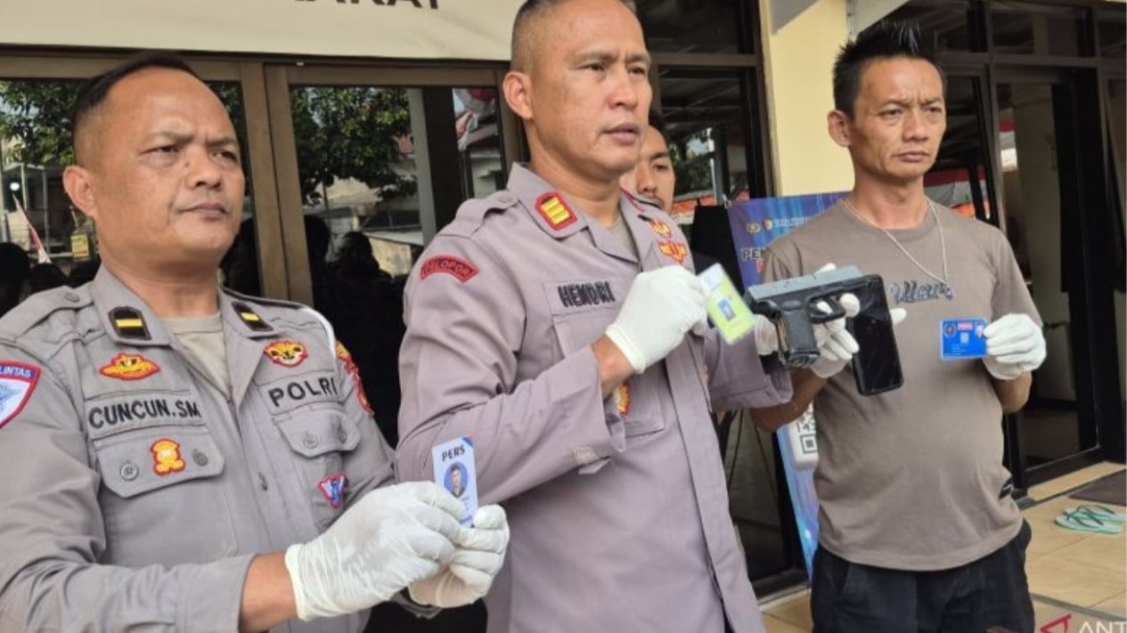 Journalist Detained for Extorting Traders Using Airsoft Gun