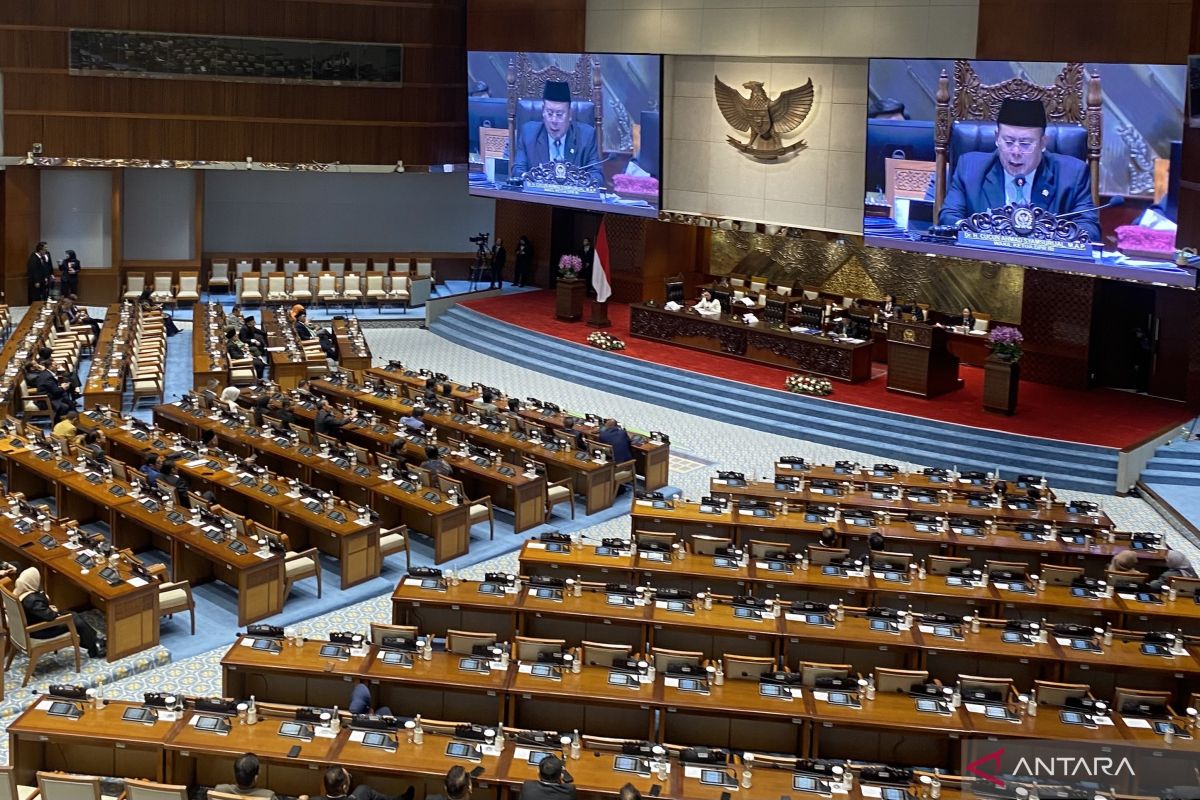 Fact Check: DPR Drafting Bill to Prohibit Cigarette Purchases in Indonesia