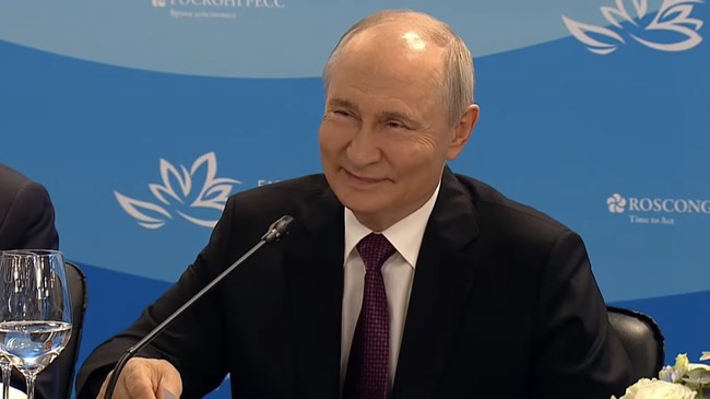 Putin Surprises! Suddenly Speaks of Peace with Ukraine, Will the War End?