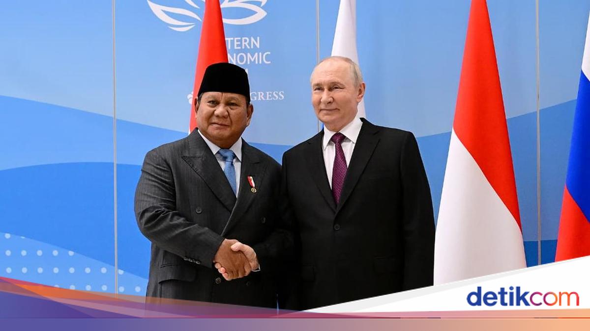Prabowo and Putin Exchange Mutual Praise During Bilateral Meeting