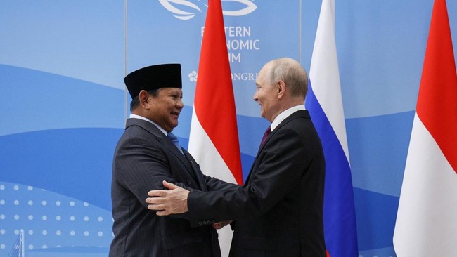 Putin Offers Advanced 120-Metre Fish Processing Vessels to Prabowo