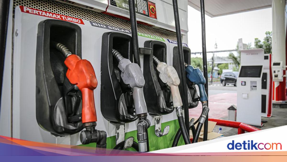 Plan to Require Vehicle Registration to Purchase Subsidised Fuel Cancelled, Pertamina Apologises
