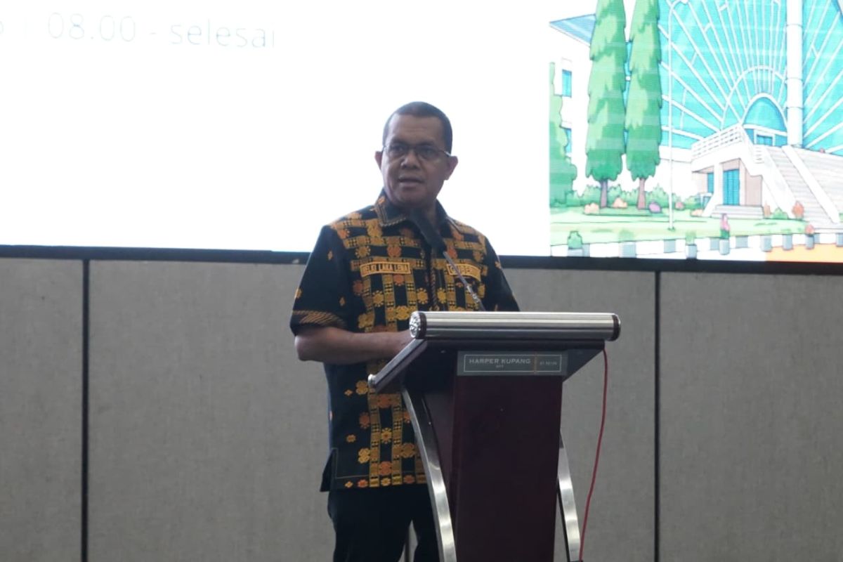 Governor accelerates economic recovery during post-earthquake emergency response in NTT