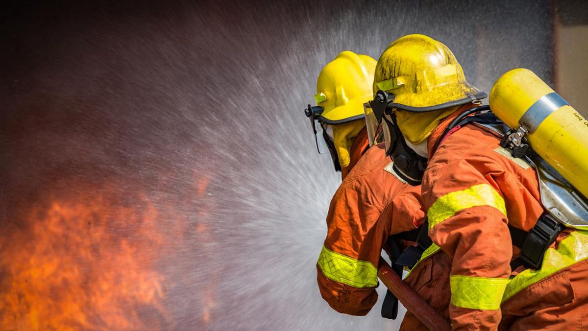 Apartment in Tanah Abang Catches Fire, 17 Fire Engines Deployed