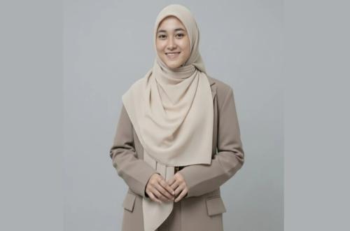 The Story of Selvia Putri, a Cyber University Student Successful in Business