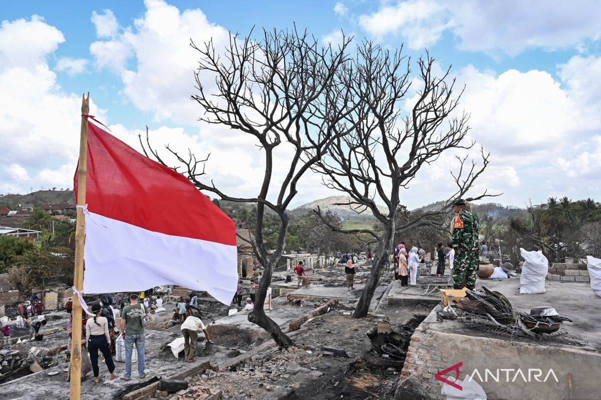 Ministry of Tourism prepares reconstruction scheme for Sade Village following fire