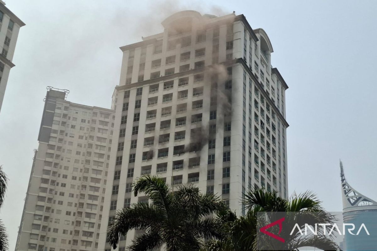 Pavilion Apartment Resident Claims Power Outage Occurred Before Smoke Appeared