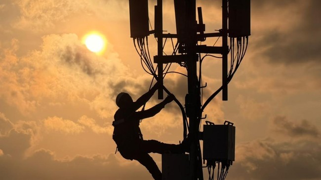 XLSmart Expands 5G Network After Winning Frequency Auction