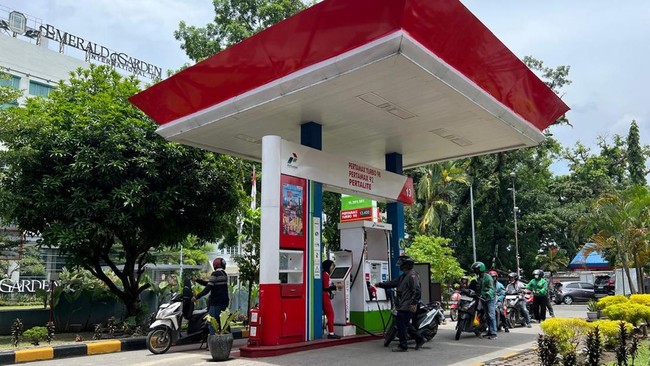 Pertamina Imposes Sanctions on 161 Petrol Stations in South Sumatra, Here is the Reason